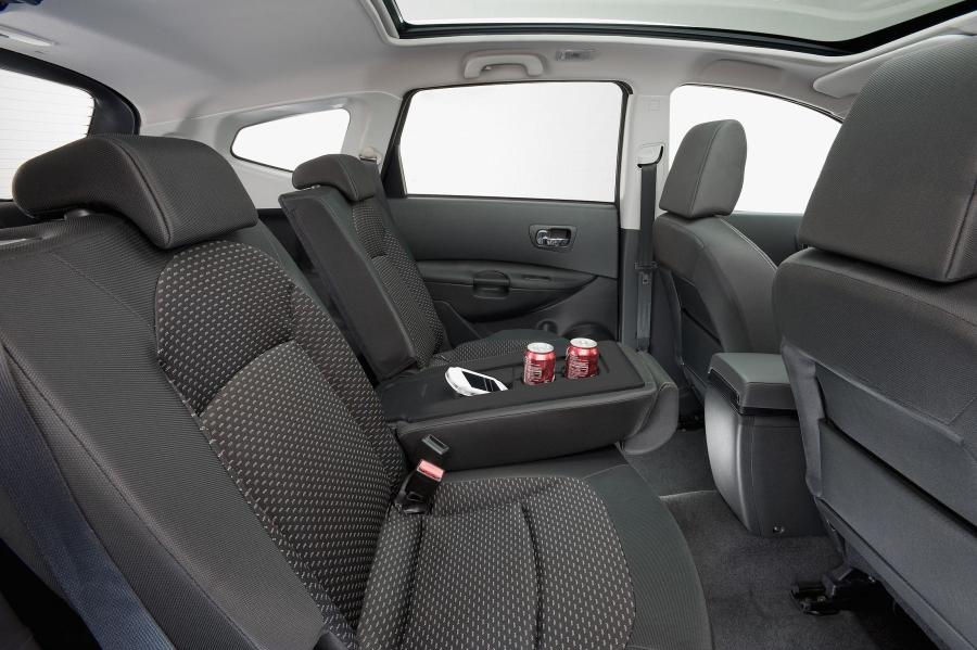  Nissan Qashqai 2 2009 года  (фото 2 из 51)